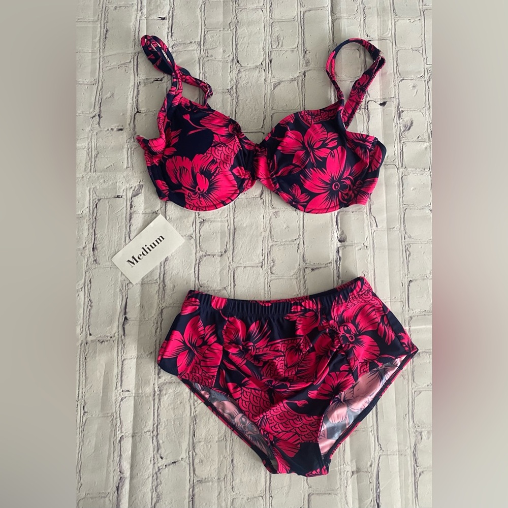Laurel hot pink, two piece
